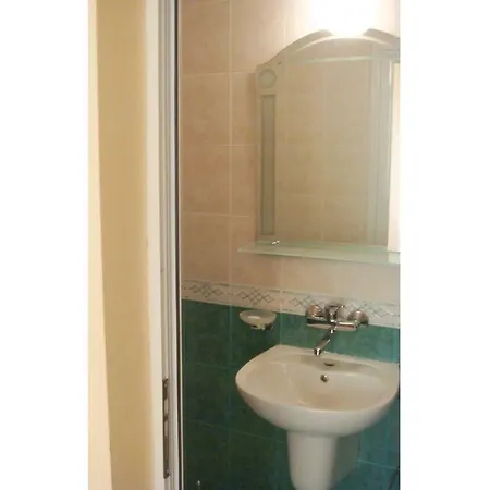 Four Bedroom Holiday In